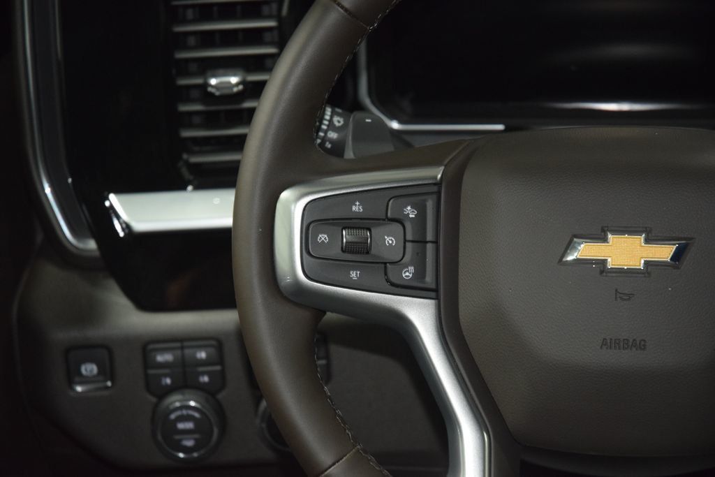2026 Chevrolet Silverado 1500 4WD Crew Cab 147" LTZ - 23032370 - 35