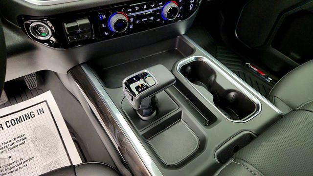 2026 Chevrolet Silverado 1500 4WD Crew Cab 147'' LTZ w/ Z71 Off-Road & Convenience Pkgs - 23083934 - 16