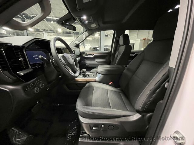 2026 Chevrolet Silverado 1500 4WD Crew Cab 147" RST - 22942667 - 17