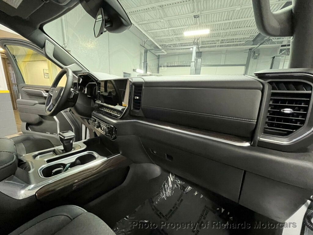 2026 Chevrolet Silverado 1500 4WD Crew Cab 147" RST - 22942667 - 23
