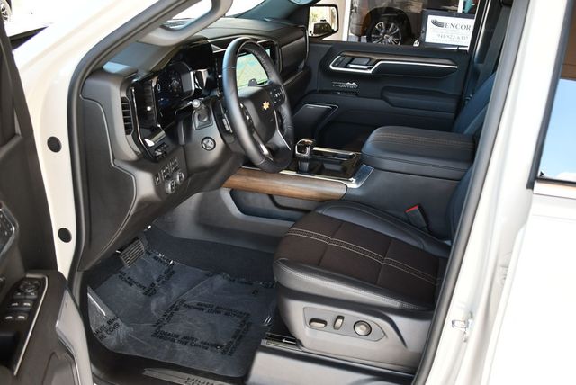 2026 Chevrolet Silverado 1500 4WD Crew Cab High Country W/Premium II Super Cruise Package - 23068057 - 14