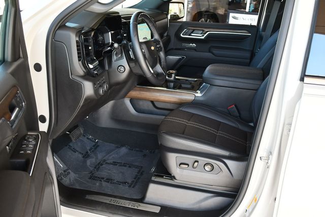2026 Chevrolet Silverado 1500 4WD Crew Cab High Country W/Premium II Super Cruise Package - 23068057 - 15