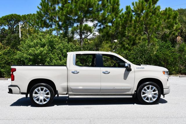 2026 Chevrolet Silverado 1500 4WD Crew Cab High Country W/Premium II Super Cruise Package - 23068057 - 32