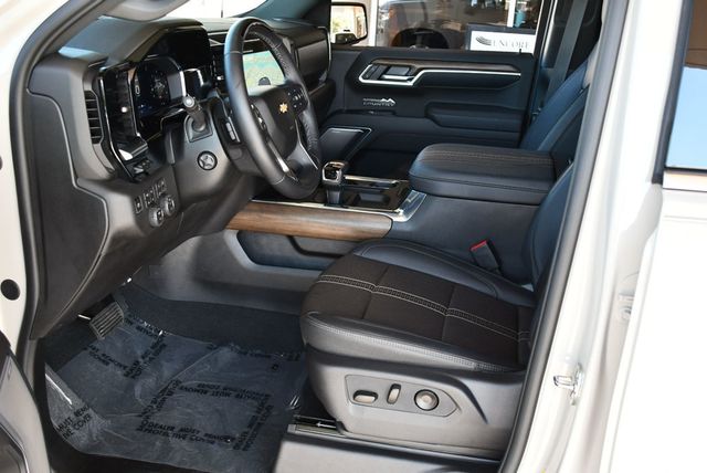 2026 Chevrolet Silverado 1500 4WD Crew Cab High Country W/Premium II Super Cruise Package - 23068057 - 39