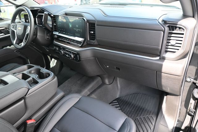 2026 Chevrolet Silverado 1500 4X4 Crew Cab LT ReadyLIFT Suspension Lift  - 23008423 - 10