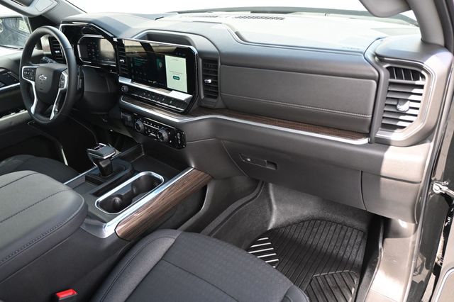 2026 Chevrolet Silverado 1500 4x4 Crew Cab RST ReadyLIFT Suspension Lift  - 23020561 - 12