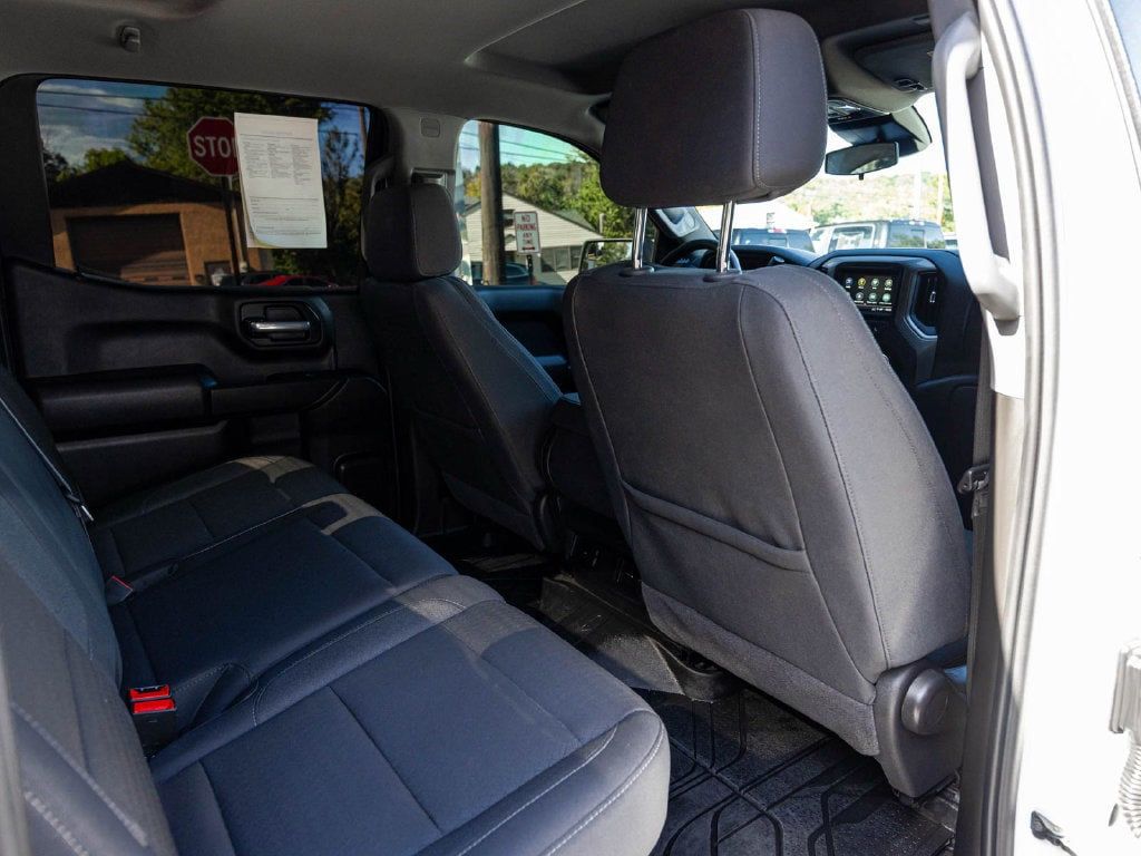 Chevrolet Silverado photo 25