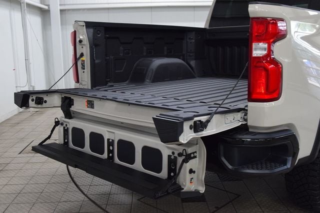 2026 Chevrolet Silverado 1500 ZR2 w/ Dark Essentials Package - 23038568 - 24