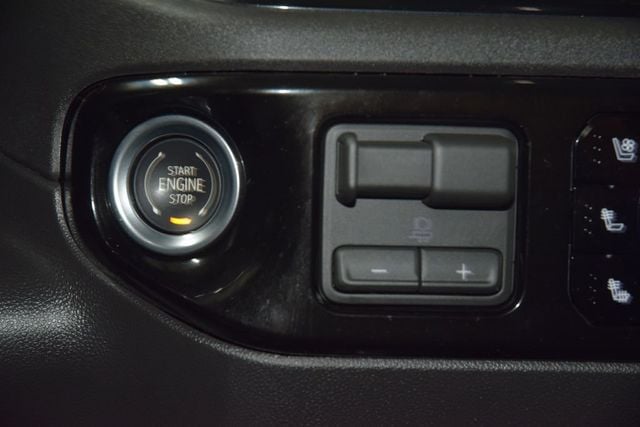 2026 Chevrolet Silverado 1500 ZR2 w/ Dark Essentials Package - 23038568 - 33
