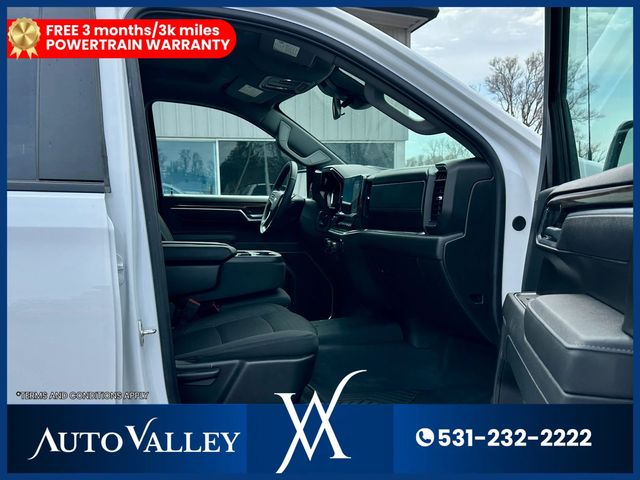 2026 Chevrolet Silverado 1500 Crew Cab LT Pickup 4D 5 3/4 ft - 23011539 - 16