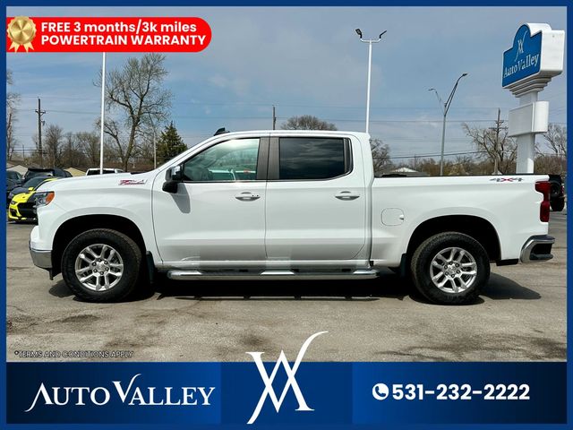 2026 Chevrolet Silverado 1500 Crew Cab LT Pickup 4D 5 3/4 ft - 23011539 - 3