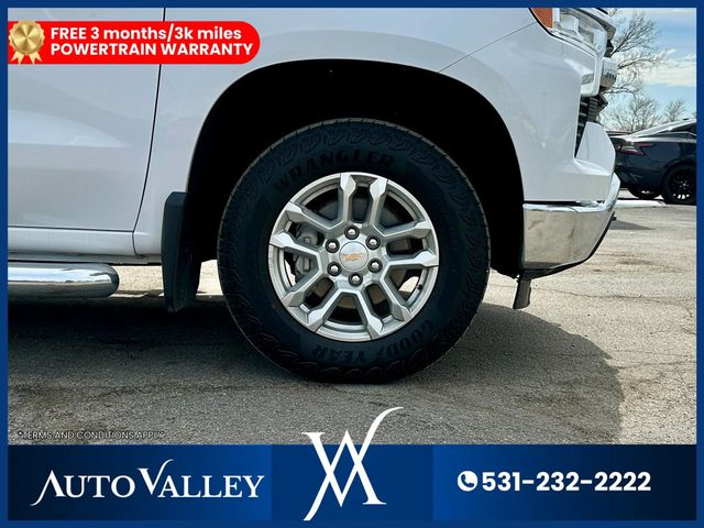 2026 Chevrolet Silverado 1500 Crew Cab LT Pickup 4D 5 3/4 ft - 23011539 - 8