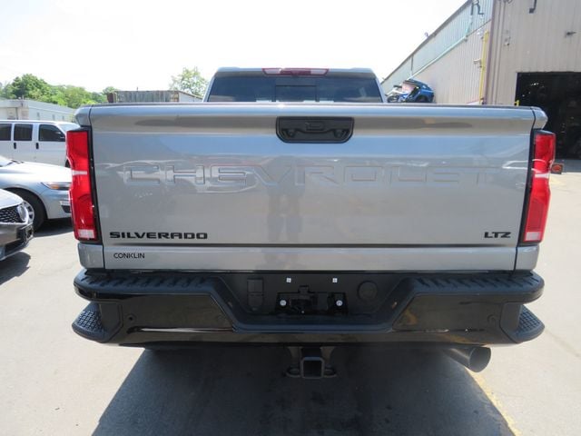 2026 Chevrolet Silverado 2500HD 4WD Crew Cab 159" LTZ - 23029933 - 5