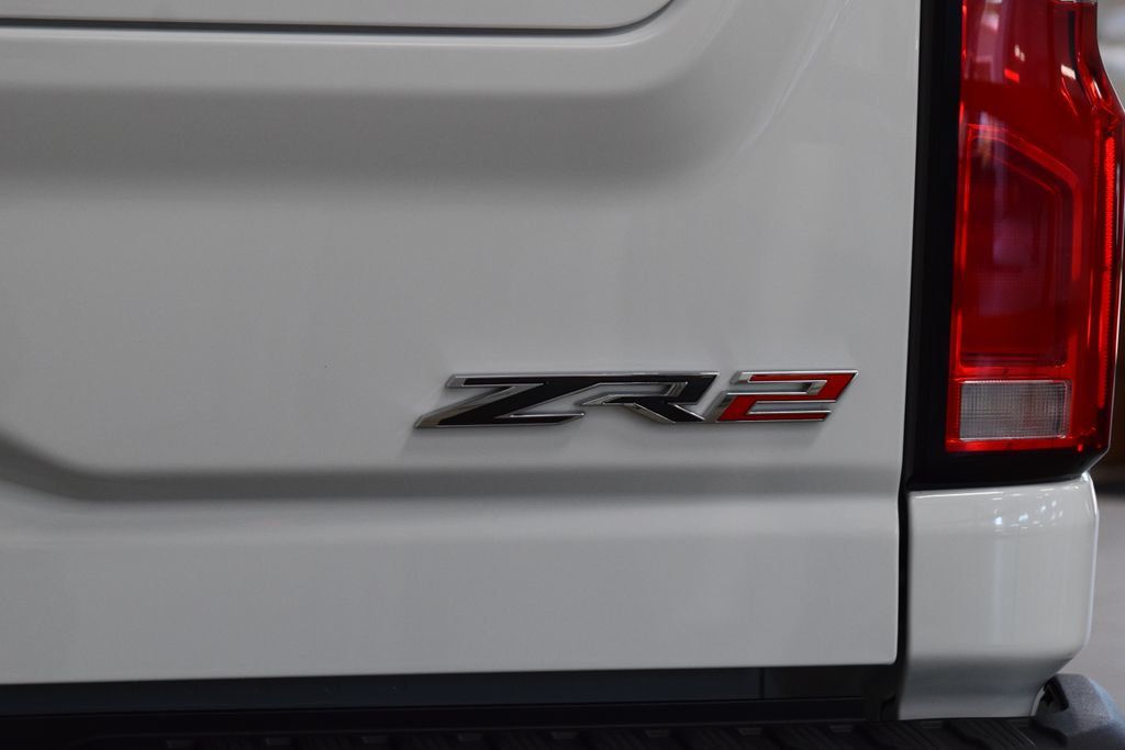 2026 Chevrolet Silverado 2500HD ZR2 - 23036960 - 22