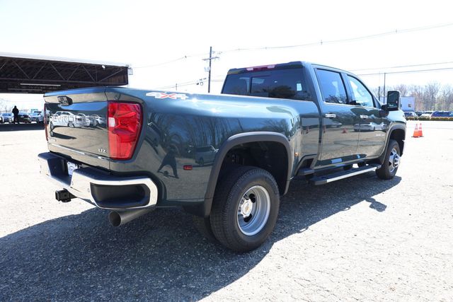 2026 Chevrolet Silverado 3500HD 4WD Crew Cab 172" LTZ - 23002739 - 4