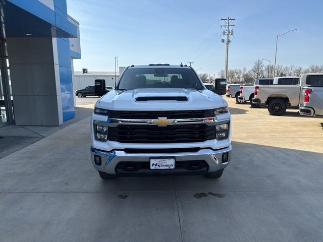 2026 Chevrolet Silverado 3500HD CC 4WD Crew Cab 177" WB, 60" CA LT - 22993237 - 2