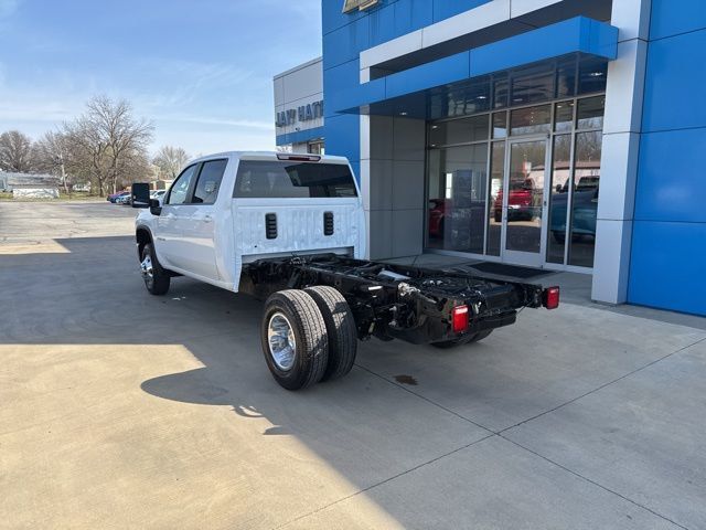 2026 Chevrolet Silverado 3500HD CC 4WD Crew Cab 177" WB, 60" CA LT - 22993237 - 4