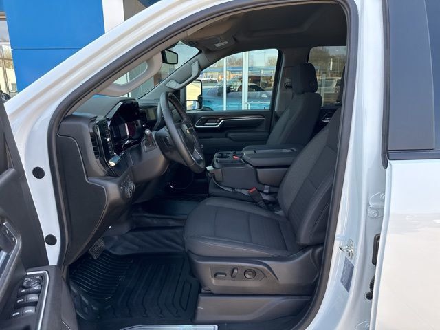 2026 Chevrolet Silverado 3500HD CC 4WD Crew Cab 177" WB, 60" CA LT - 22993237 - 7