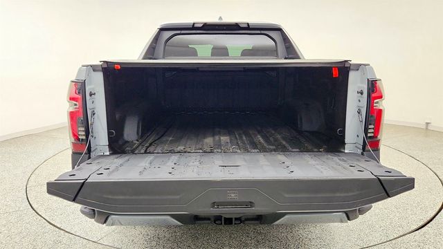 2026 Chevrolet Silverado EV e4WD Crew Cab Max Range LT w/ Soft Rolling Bed Cover - 23045463 - 19