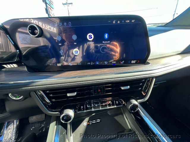 2026 Chevrolet Suburban 4WD 4dr LT - 22953429 - 28