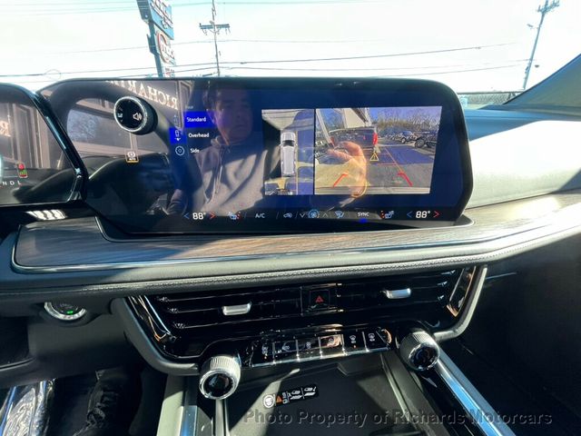 2026 Chevrolet Suburban 4WD 4dr LT - 22953429 - 29