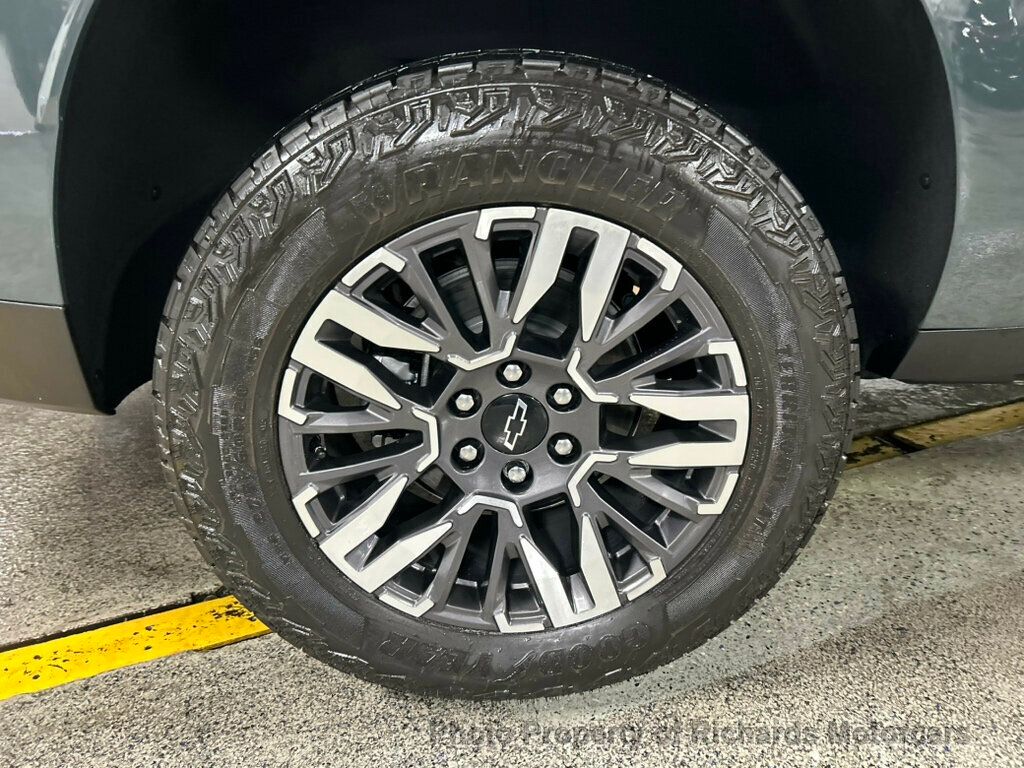 2026 Chevrolet Suburban 4WD 4dr Z71 - 22994678 - 11