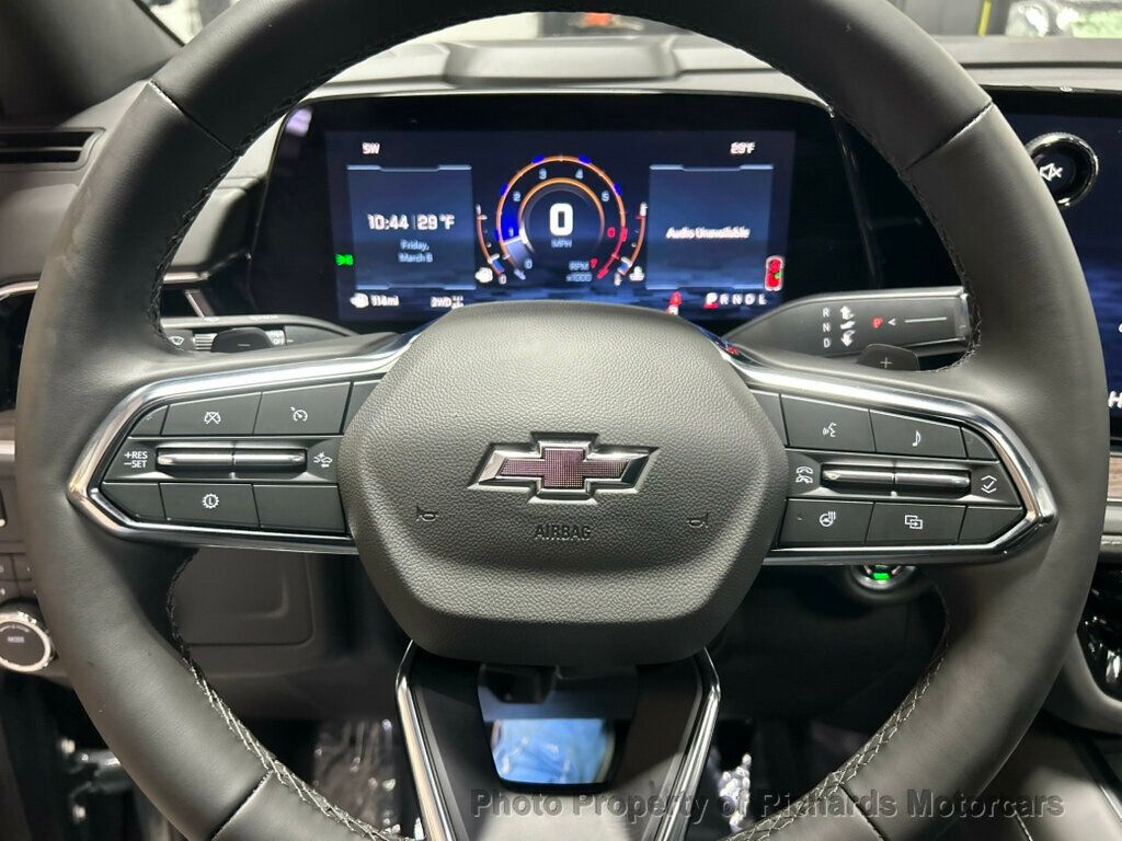 2026 Chevrolet Suburban 4WD 4dr Z71 - 22994678 - 17