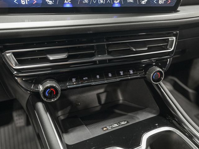 2026 Chevrolet Traverse LT - 23077195 - 21