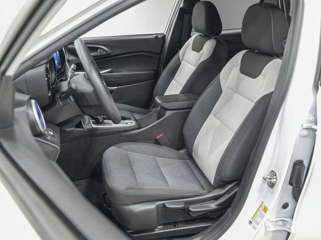 2026 Chevrolet Trax LS - 23077620 - 14