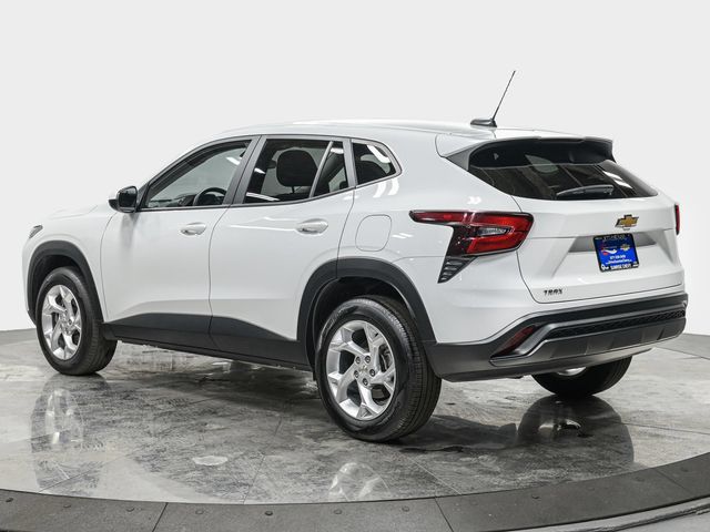 2026 Chevrolet Trax LS - 23077620 - 3