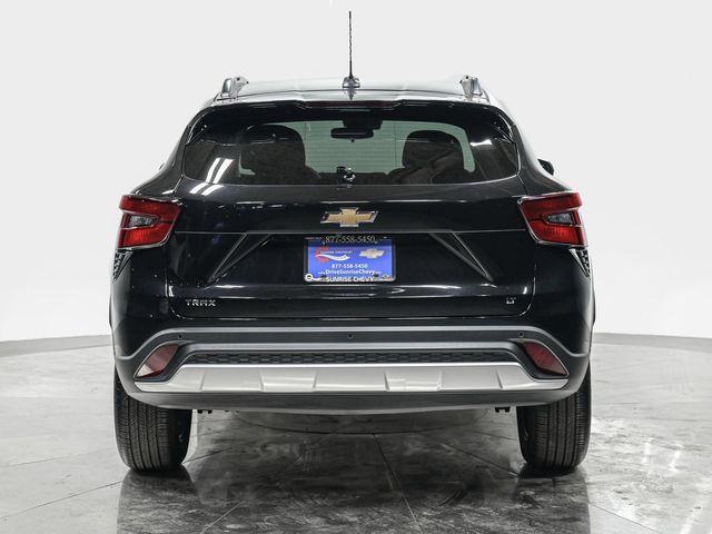 2026 Chevrolet Trax LT - 23081723 - 4