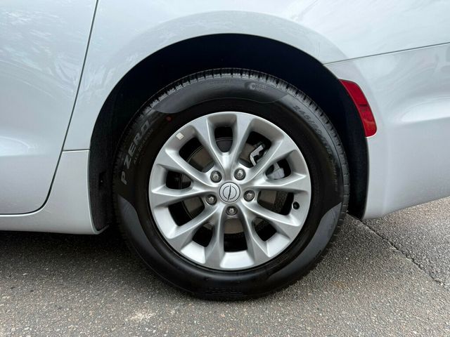 2026 Chrysler Pacifica Limited FWD - 23016208 - 10