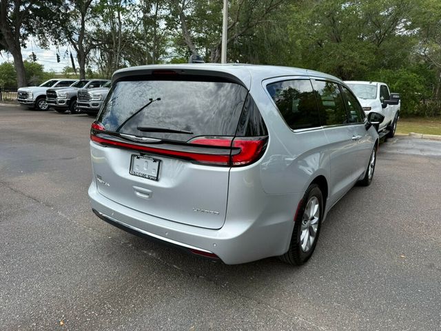 2026 Chrysler Pacifica Limited FWD - 23016208 - 11