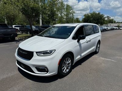 2026 Chrysler Pacifica - 2C4RC1GG1TR229367