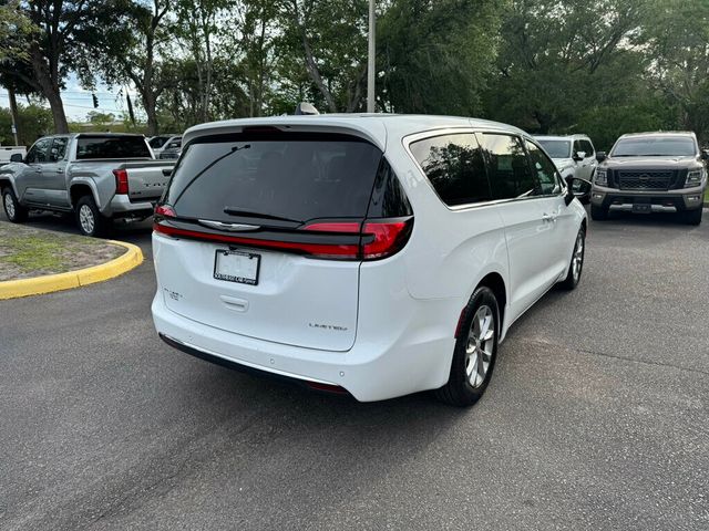2026 Chrysler Pacifica Limited FWD - 23029962 - 11