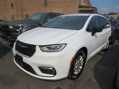 2026 Chrysler Pacifica