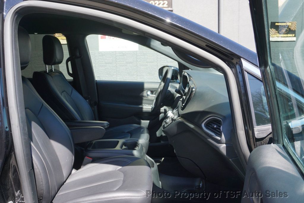 2026 Chrysler Pacifica Select FWD - 23011556 - 9