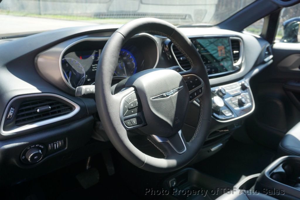 2026 Chrysler Pacifica Select FWD - 23011556 - 16