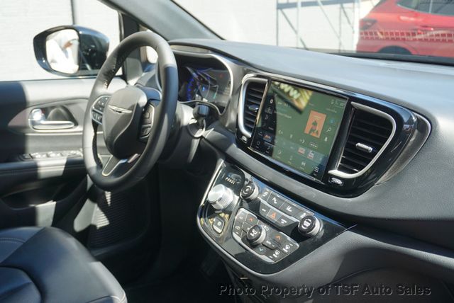 2026 Chrysler Pacifica Select FWD - 23011556 - 17
