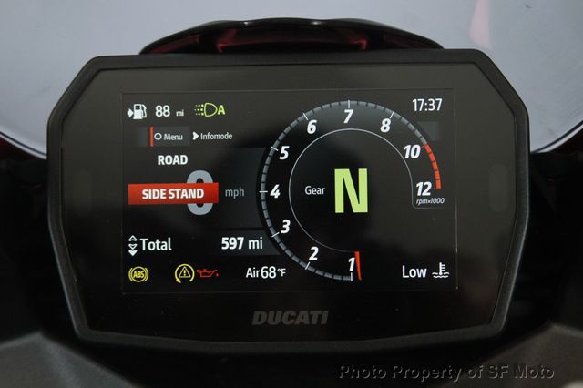 2026 Ducati Panigale V2 One Owner, 597 Miles - 22994960 - 27