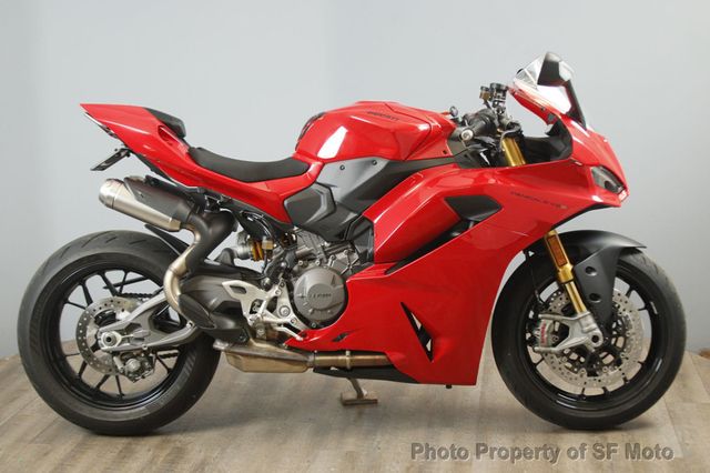 2026 Ducati Panigale V2 One Owner, 597 Miles - 22994960 - 2