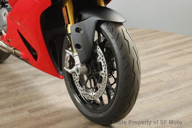 2026 Ducati Panigale V2 S One Owner, 606 Miles - 22994960 - 17