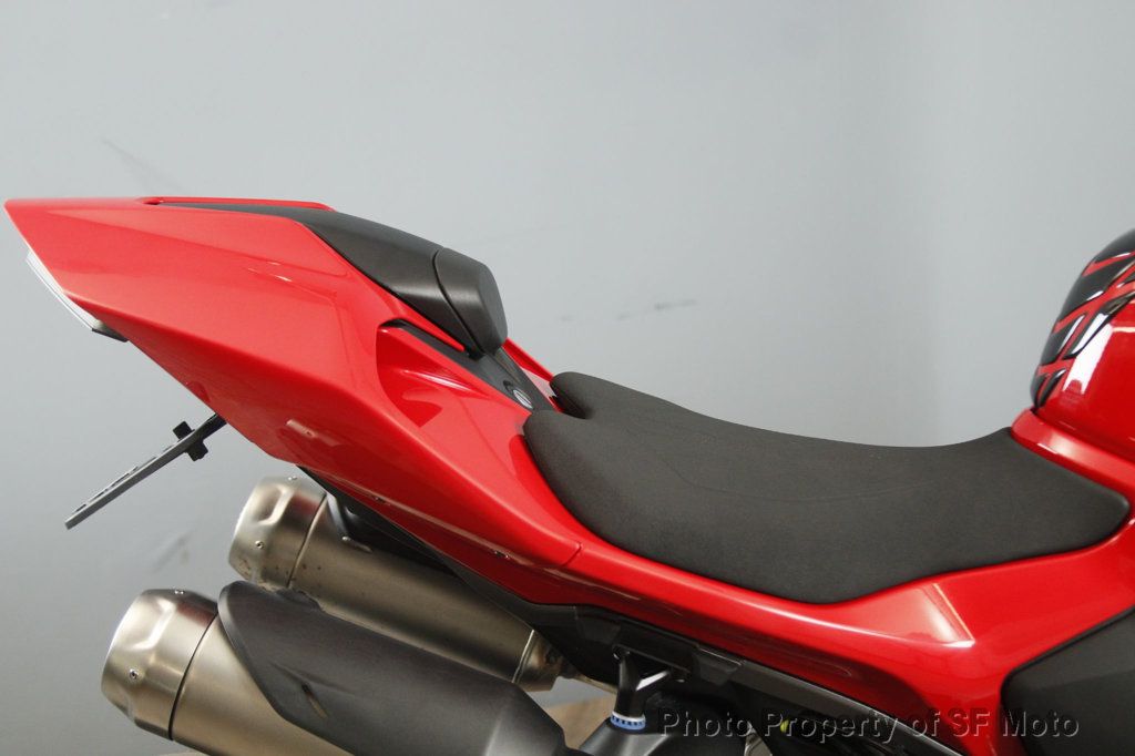 2026 Ducati Panigale V2 S One Owner, 606 Miles - 22994960 - 40