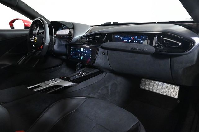 2026 Ferrari 12Cilindri  - 23020611 - 16