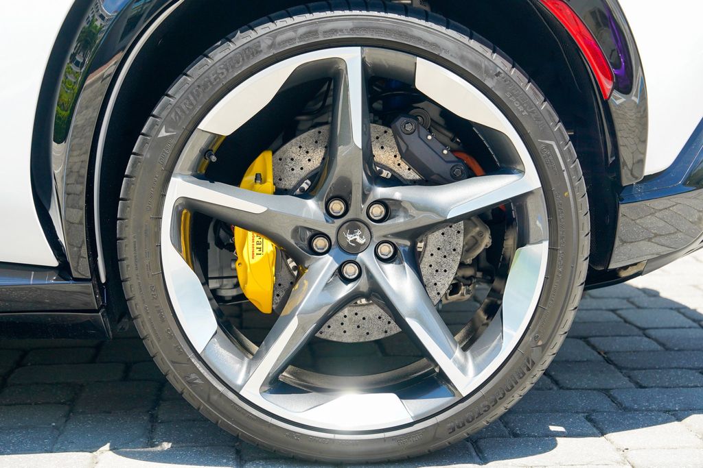 2026 Ferrari Purosangue  - 23015679 - 16