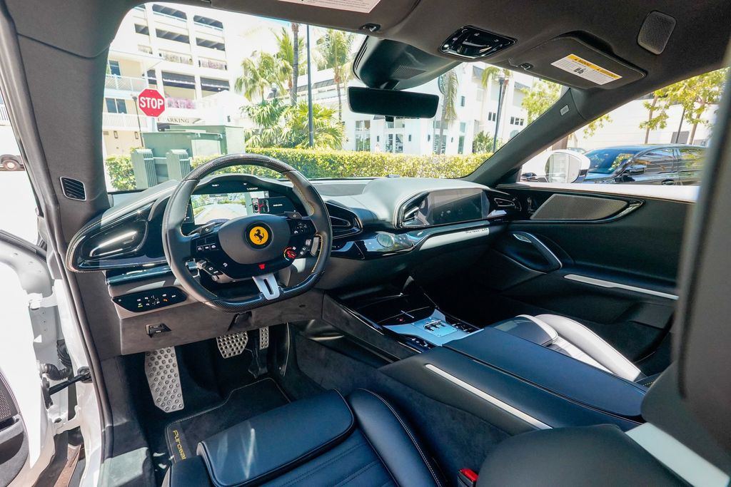 2026 Ferrari Purosangue  - 23015679 - 2