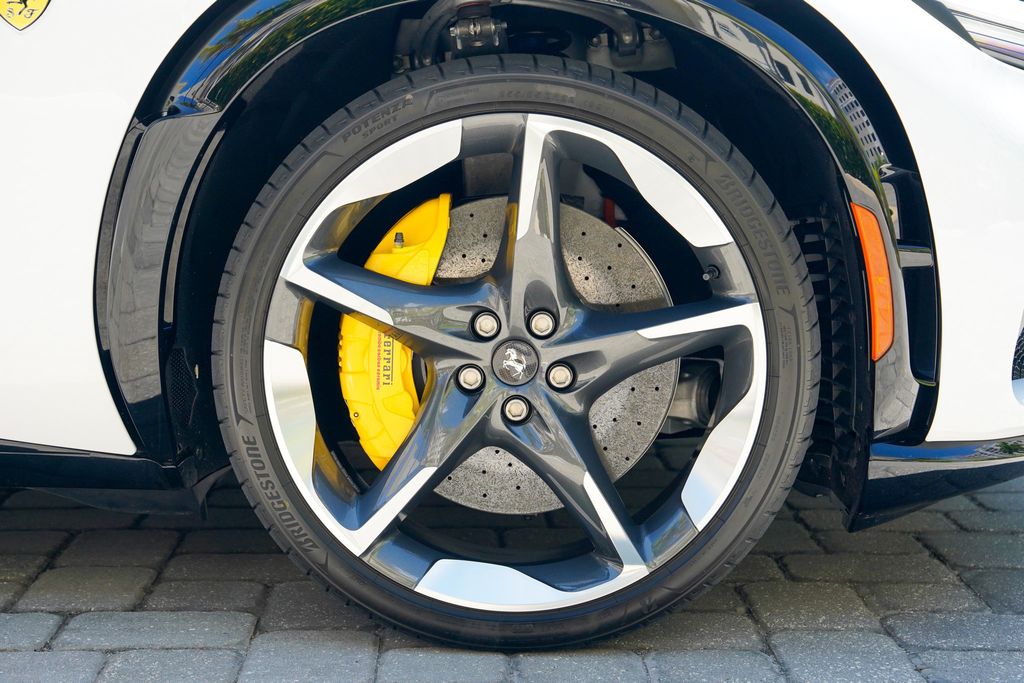 2026 Ferrari Purosangue  - 23015679 - 34