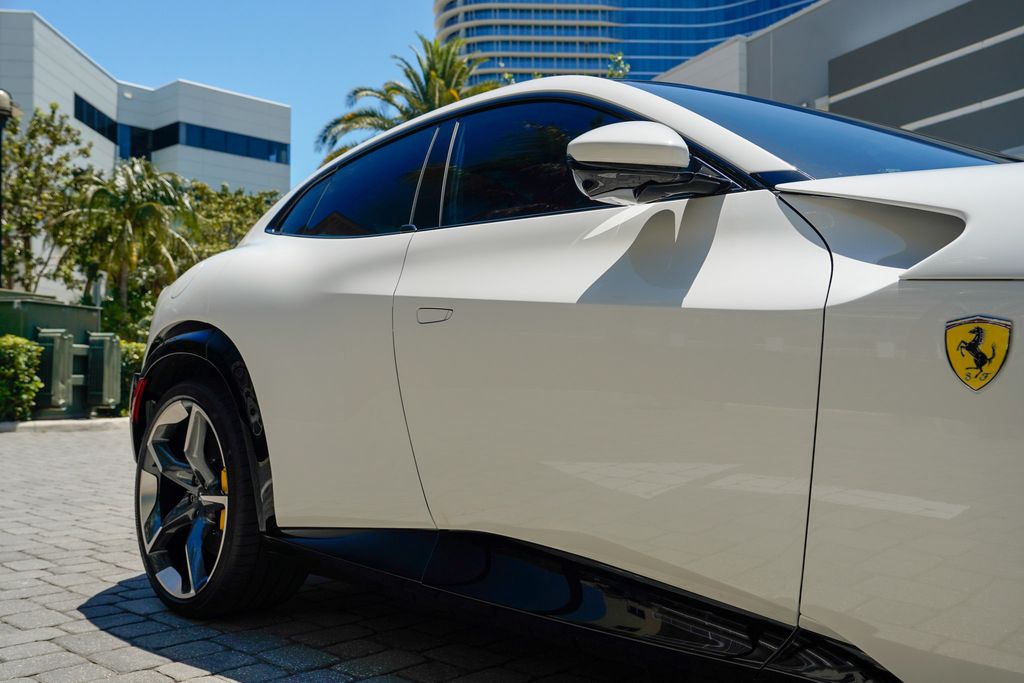 2026 Ferrari Purosangue  - 23015679 - 36