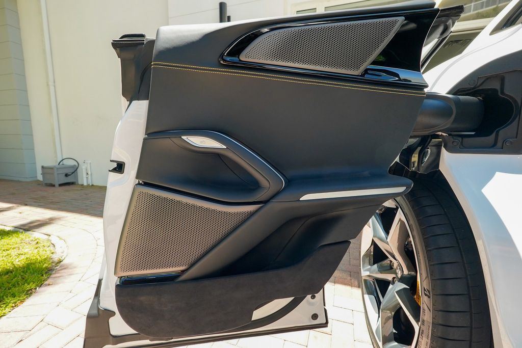 2026 Ferrari Purosangue  - 23015679 - 93