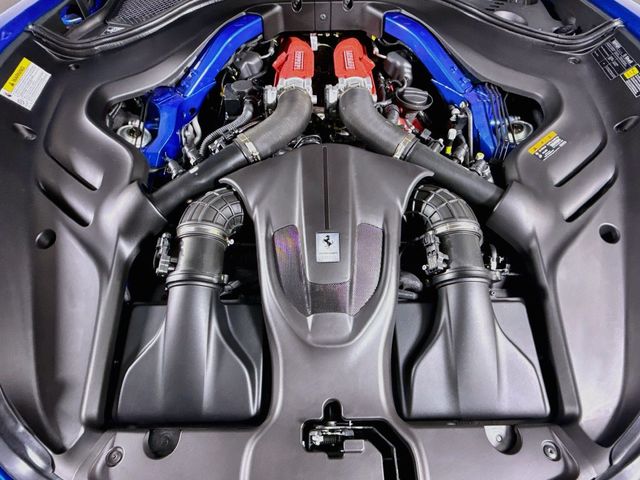 2026 Ferrari Roma Spider Base - 23081512 - 4